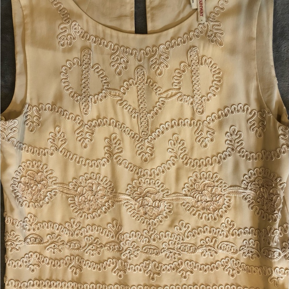Max Azria BCBG Runway Small Ivory Party Wedding Dress NWT Soutache Decorated